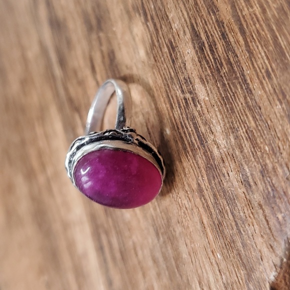 Size 6 R745 sterling silver ruby ring - Picture 1 of 2